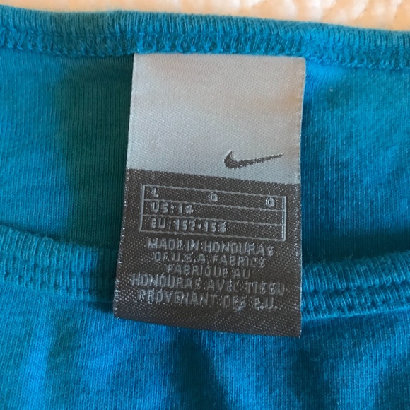 Nike Blue Clouds Cotton Tee - Youth 14, fits women’s xs - Picture 2 of 5